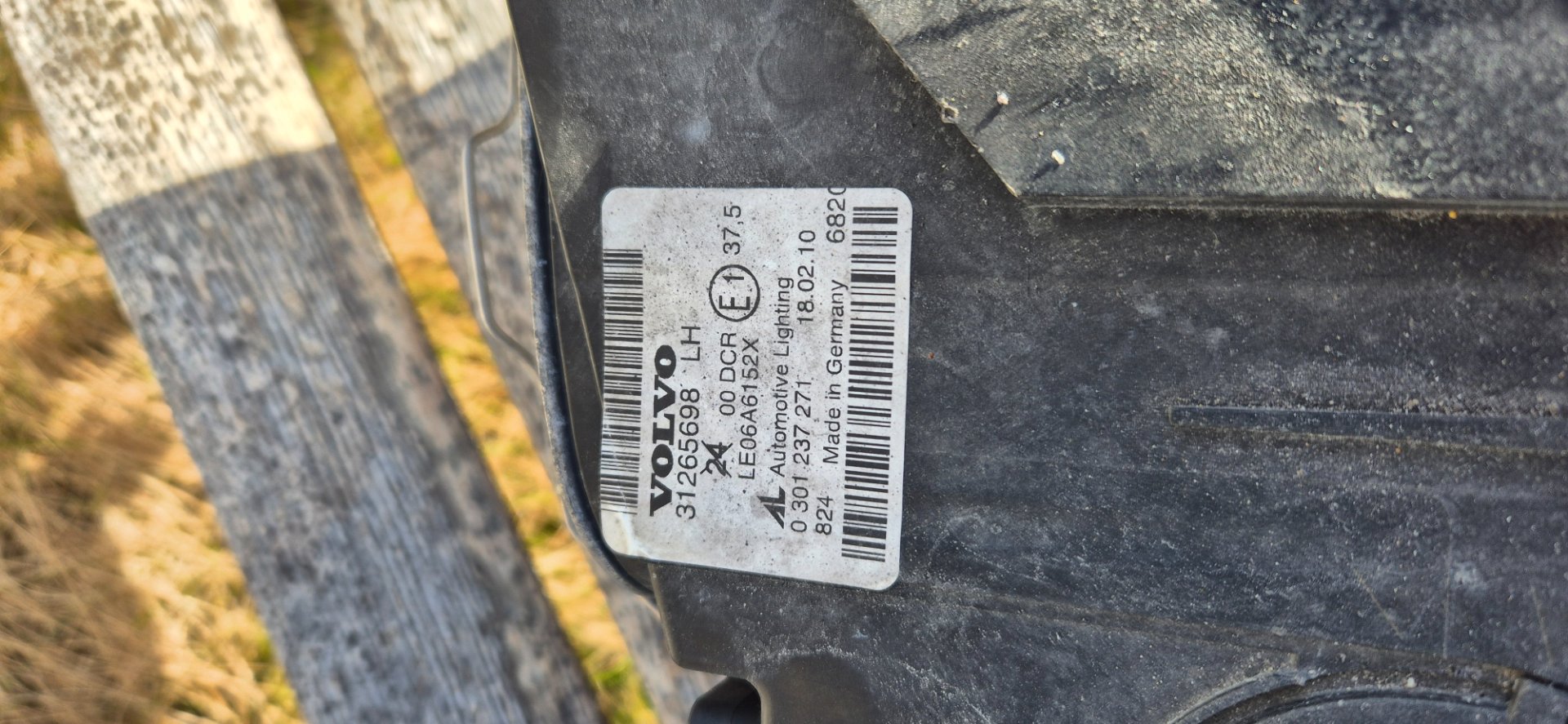 Volvo V50 - Frontlykt venstre – bilde 2 av 3