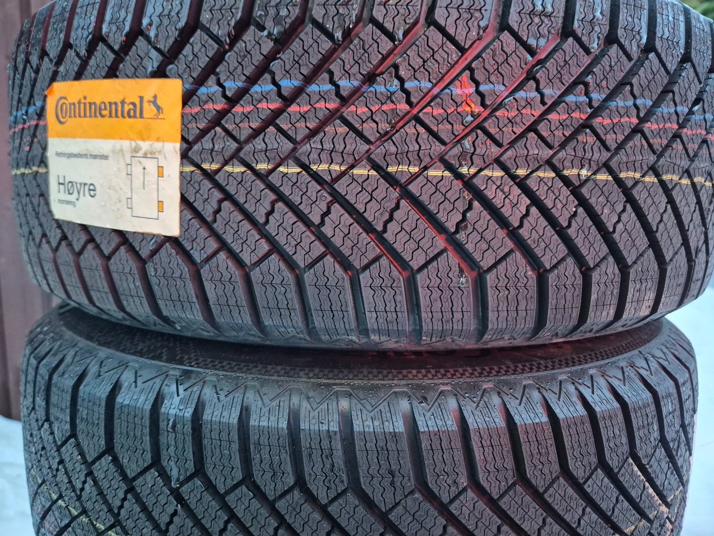 Toyota Corolla - Dekk – bilde 2 av 4