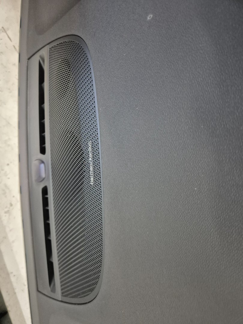 VOLVO XC40 - Dashbord – bilde 2 av 2
