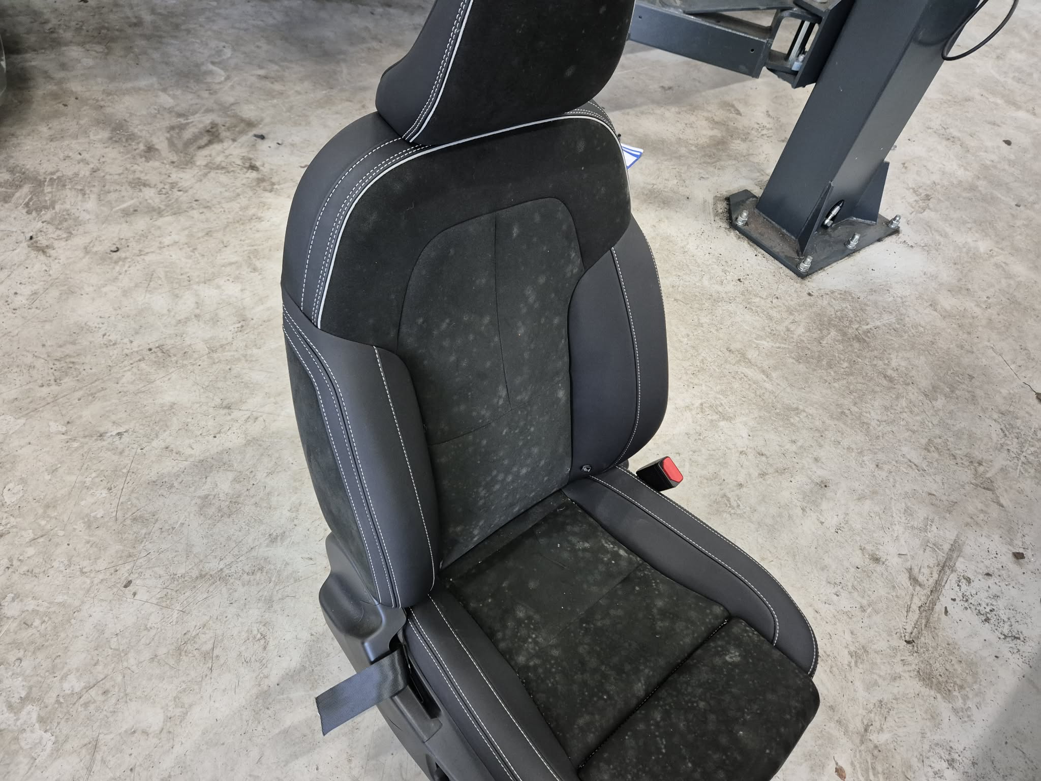 VOLVO XC40 - Viskermotor bak – bilde 9 av 10