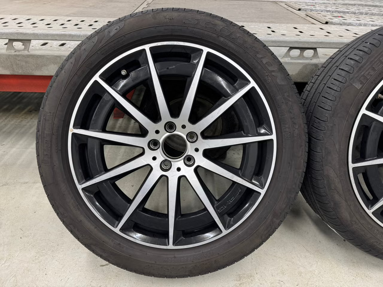 MERCEDES-BENZ EQC 400 4MATIC - Hjulsett – bilde 5 av 5