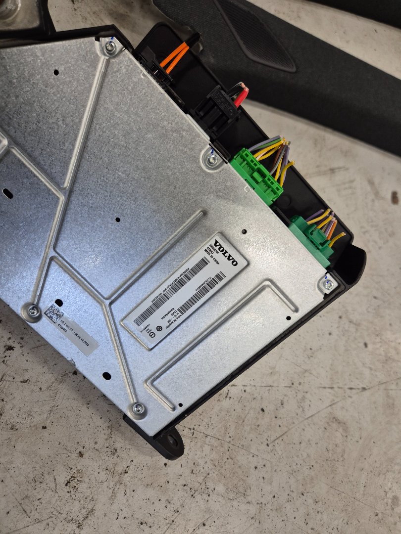 VOLVO XC40 - Styreenhet diverse – bilde 8 av 9