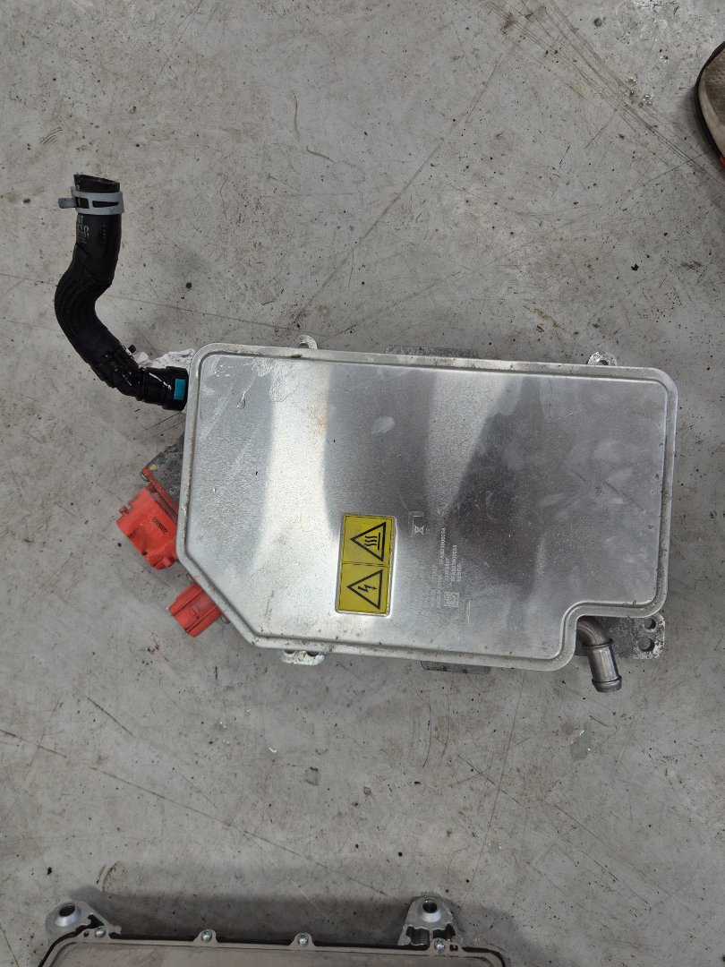 VOLVO XC40 - Batterilader elbil – bilde 1 av 2