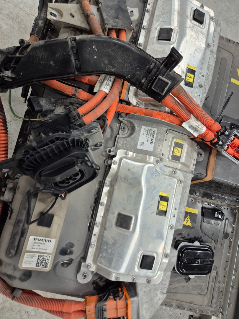 VOLVO XC40 - Batteripakke elbil/hybrid – bilde 3 av 6