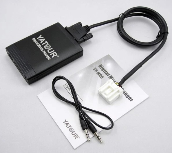 Mazda 2 / 3 / 5 / 6 / RX8 - AUX-interface  – bilde 1 av 2