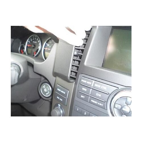 Nissan Pathfinder - Dashbord diverse – bilde 3 av 5